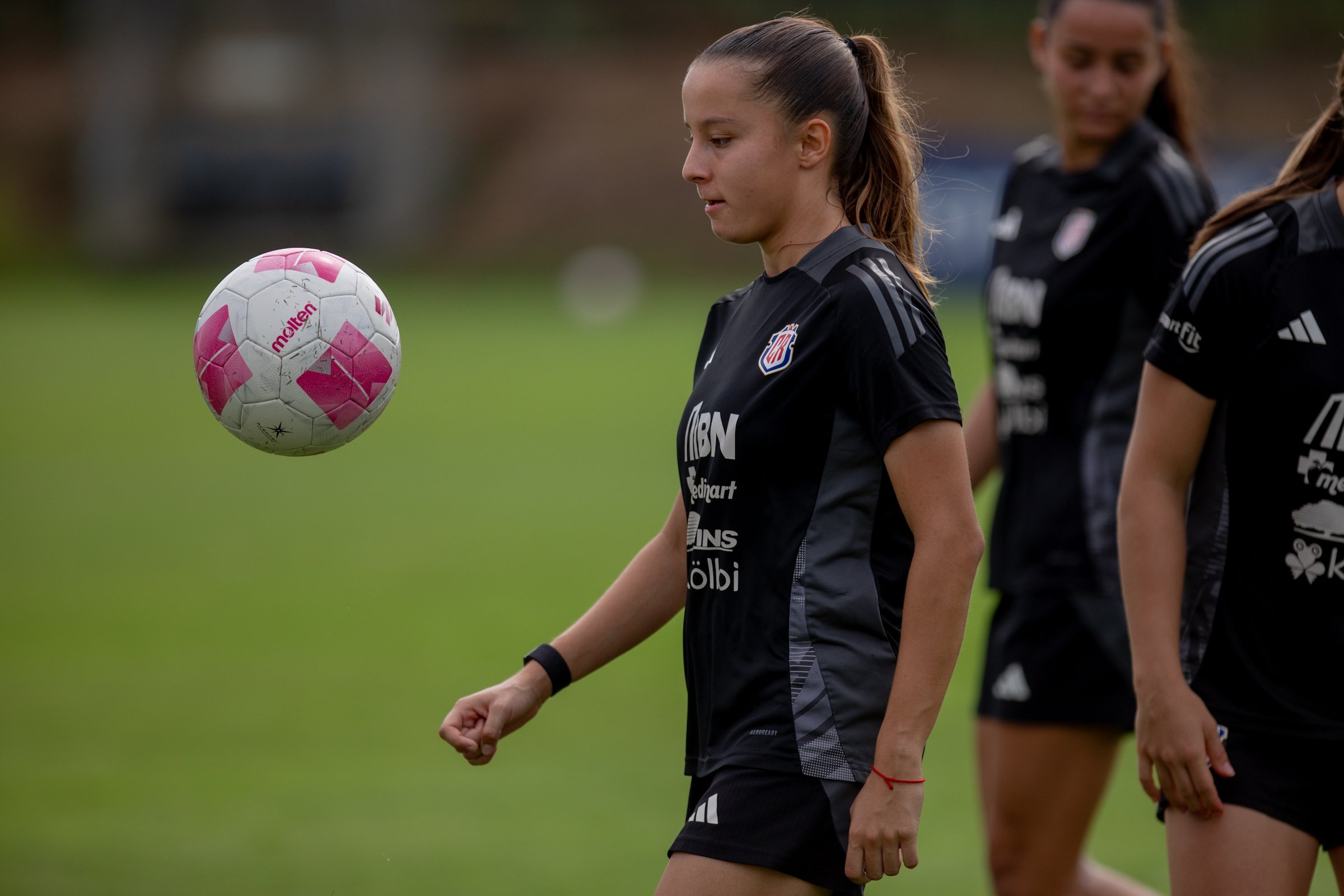 Daniela Ocampo: Tres corazones más latiendo a su lado